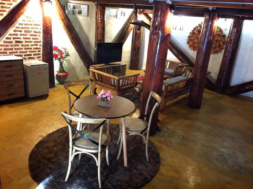 Loghome Boutique Chiang Mai Esterno foto